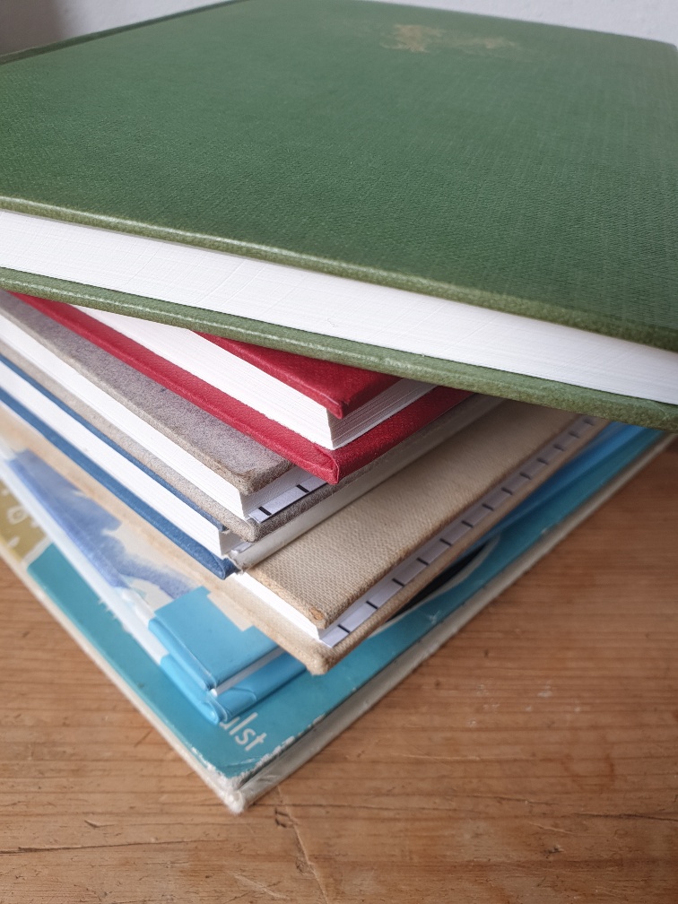 notitieboeken-handgemaakt-stapel-recover-undercover-notebooks