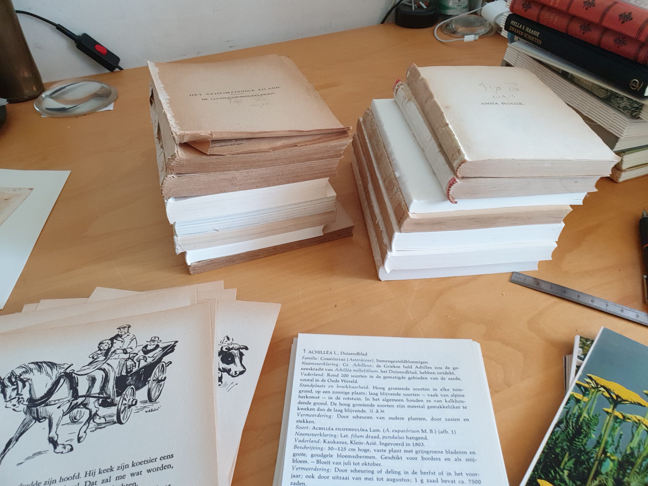 Emphemera-scrapbooking-vintage-papier-recover-notitieboek-inhoud-undercover-notebooks